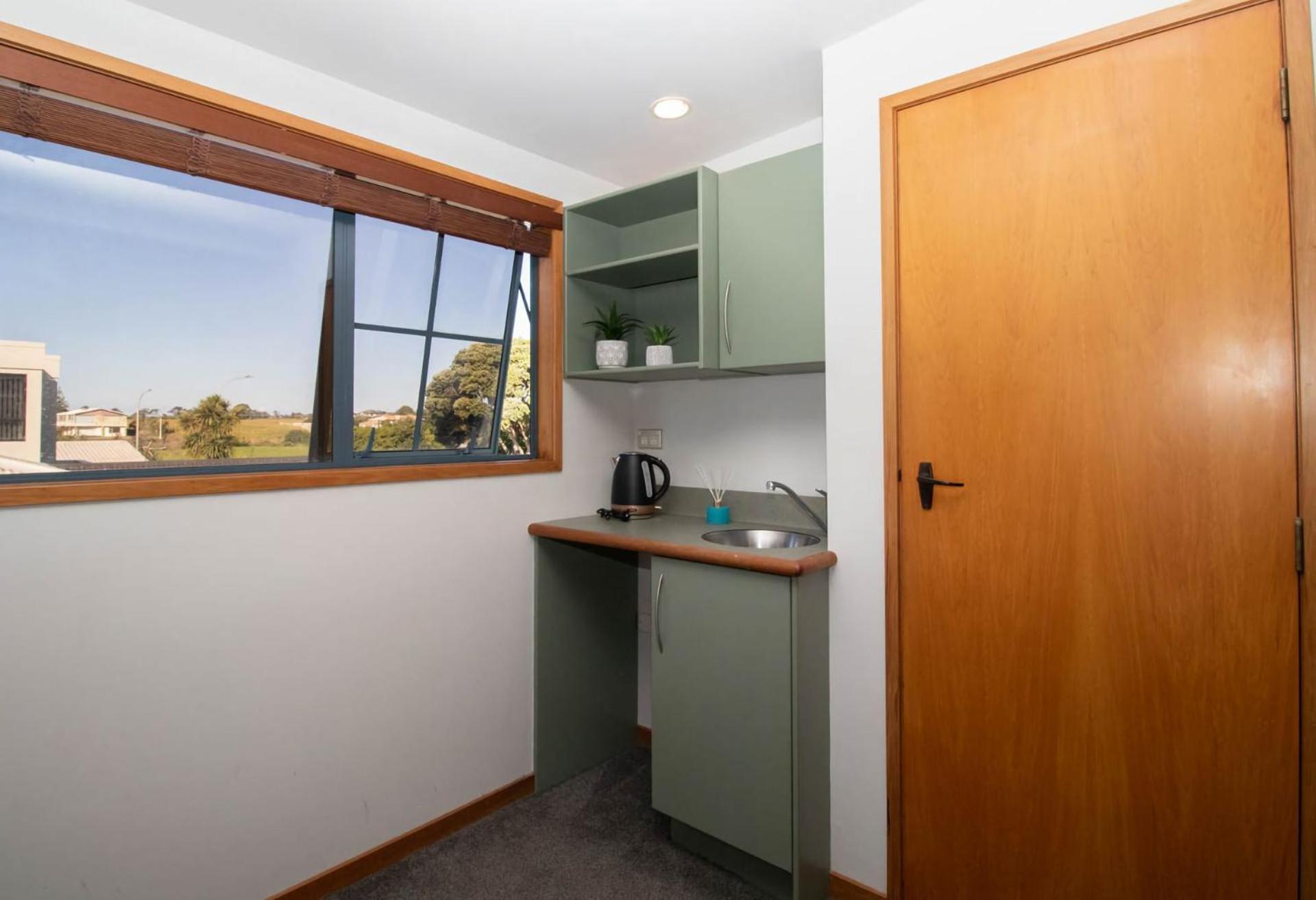 Beachfront Bliss On Wanaka Terrace Support Local Vila New Plymouth Exterior foto